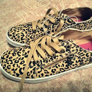 Guppy Love By Blowfish-Leopard Fruit Sneaker
